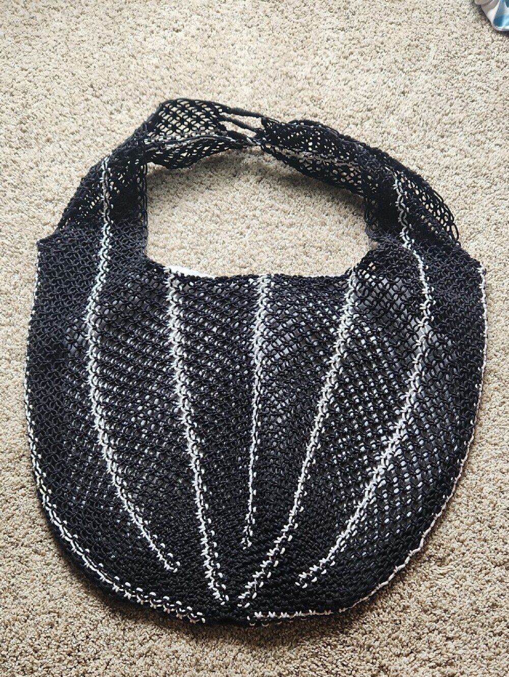 NEW Madewell Curved Crochet Shoulder Bag - Black with White Stripes - Picture 3 of 6